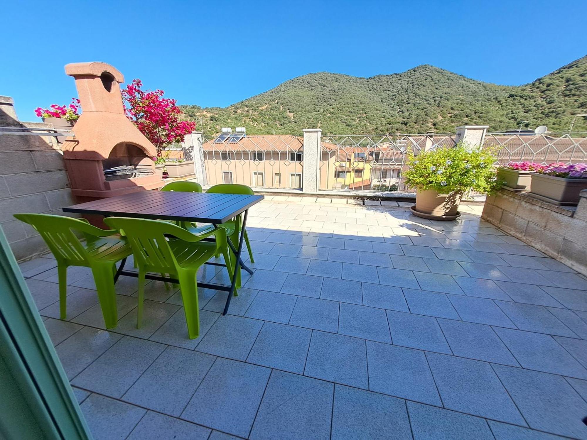 Appartamenti Teulada Di Laura Quarto foto